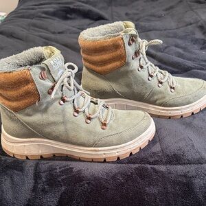 Roxy Olive and Chestnut High-Top Sneakers